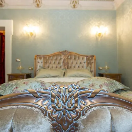 Palazzo Tilli Bed & Breakfast Casoli (Abruzzo)