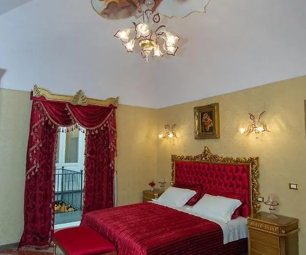 Palazzo Tilli Bed & Breakfast *
