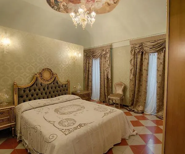 Palazzo Tilli Bed & Breakfast *